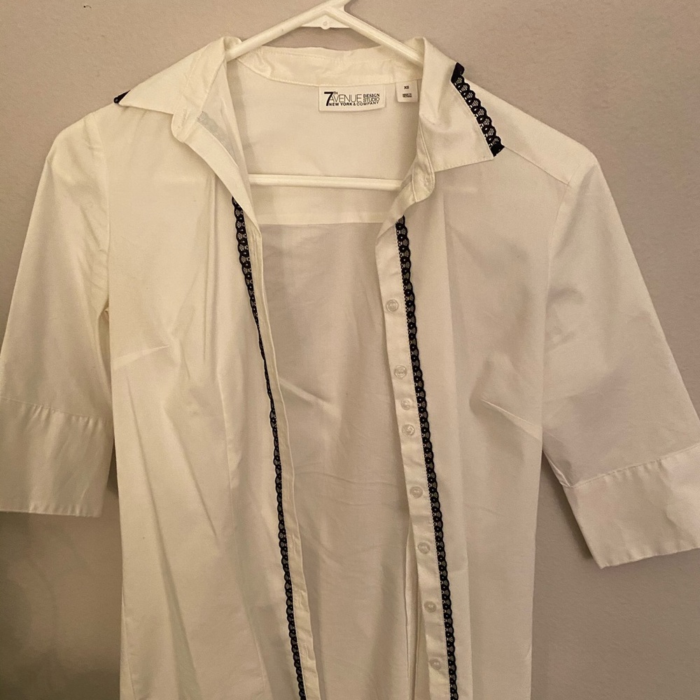 Lace Trim quarter sleeve button down